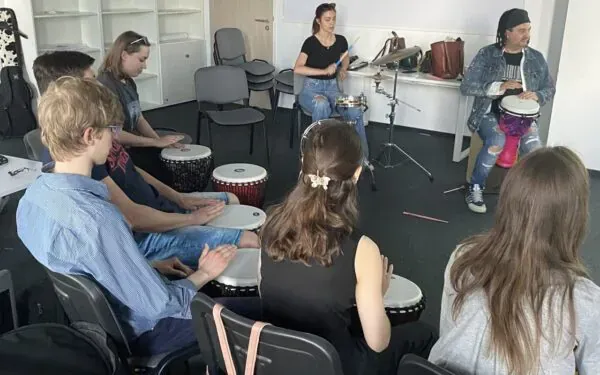 Warsztaty z rytmoterapii z elementami muzykoterapii dla studentów Politechniki Warszawskiej